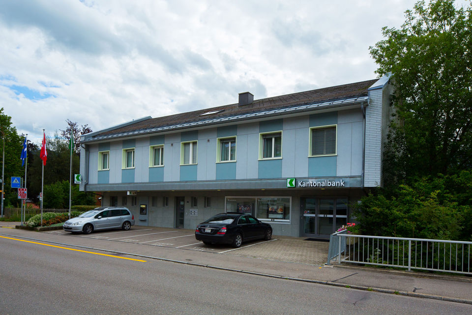 Foto der St.Galler Kantonalbank Niederlassung in Nesslau